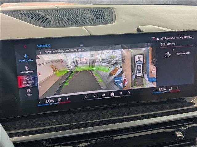new 2025 BMW X7 car, priced at $115,070