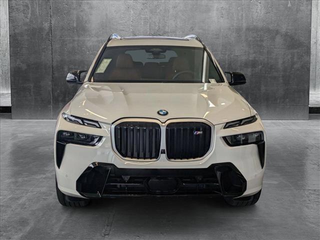 new 2025 BMW X7 car, priced at $115,070