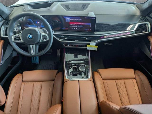 new 2025 BMW X7 car, priced at $115,070