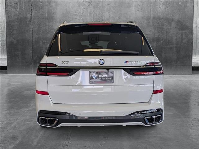 new 2025 BMW X7 car, priced at $115,070