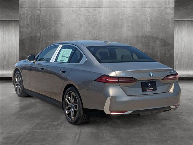 new 2024 BMW 540 car, priced at $67,295