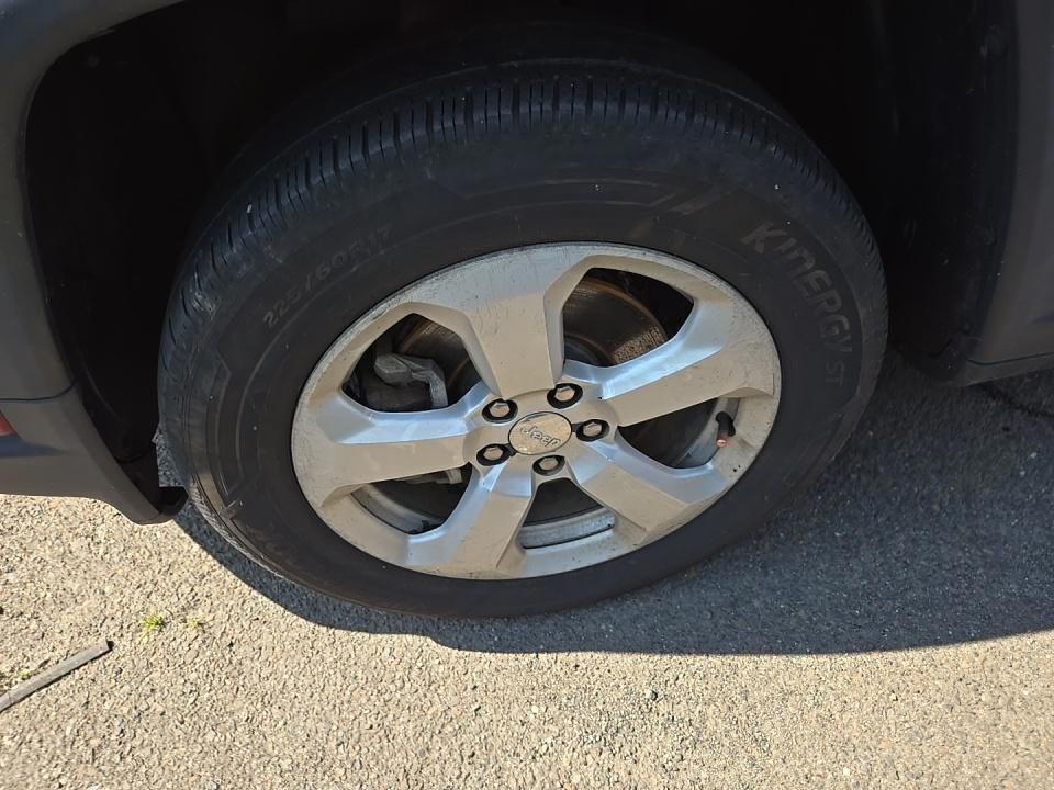 used 2018 Jeep Compass car, priced at $15,500