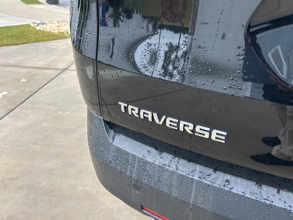used 2019 Chevrolet Traverse car, priced at $13,997