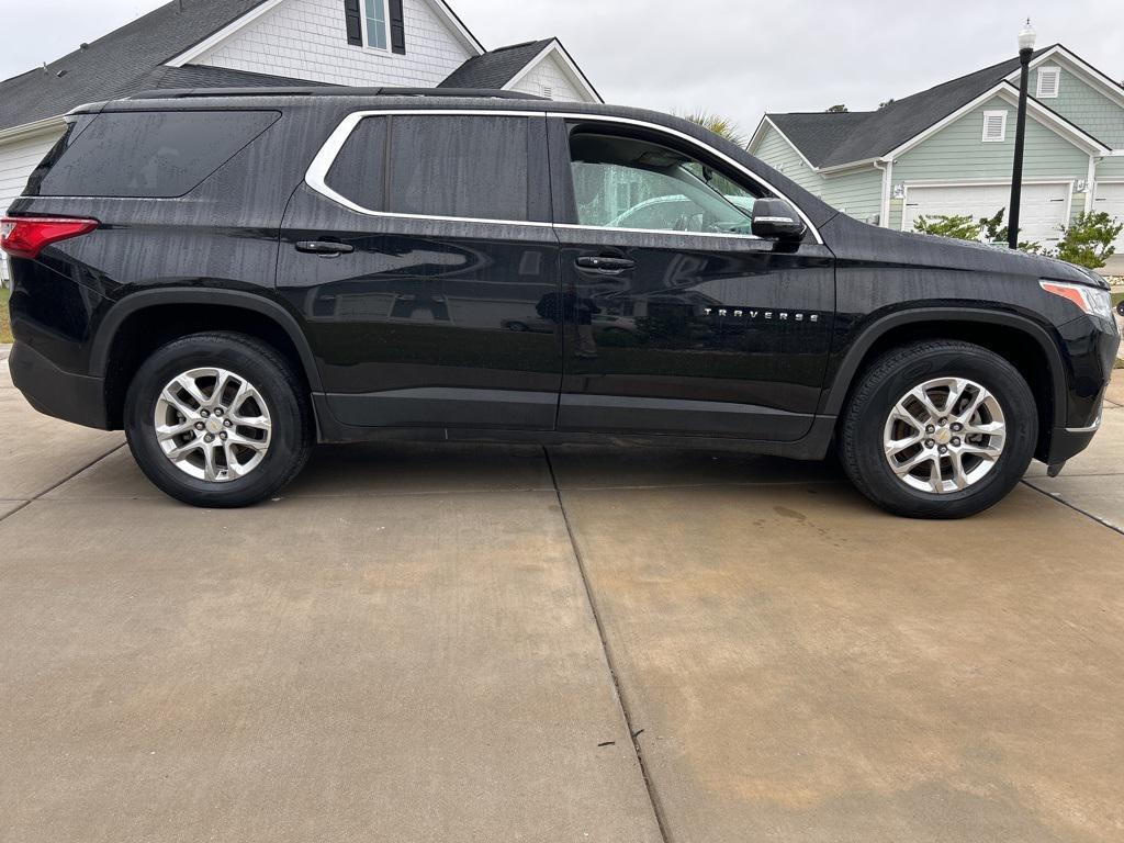 used 2019 Chevrolet Traverse car, priced at $13,997