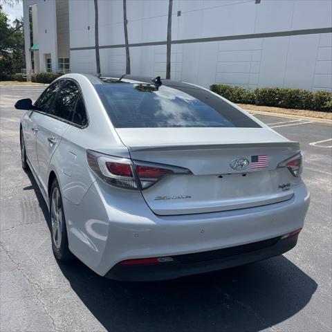 used 2016 Hyundai Sonata Hybrid car, priced at $15,500