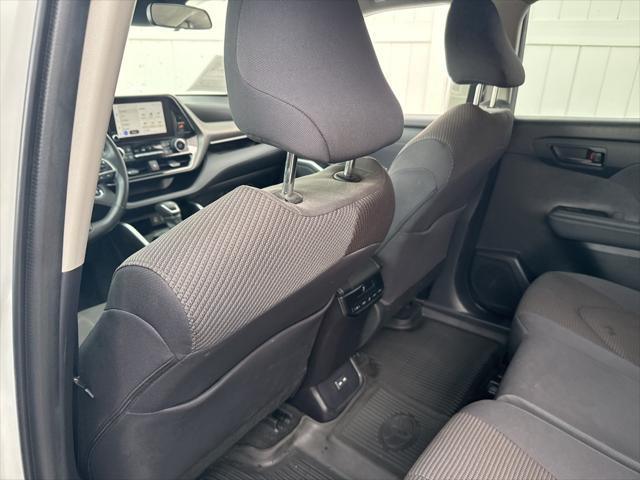 used 2023 Toyota Highlander car, priced at $28,950
