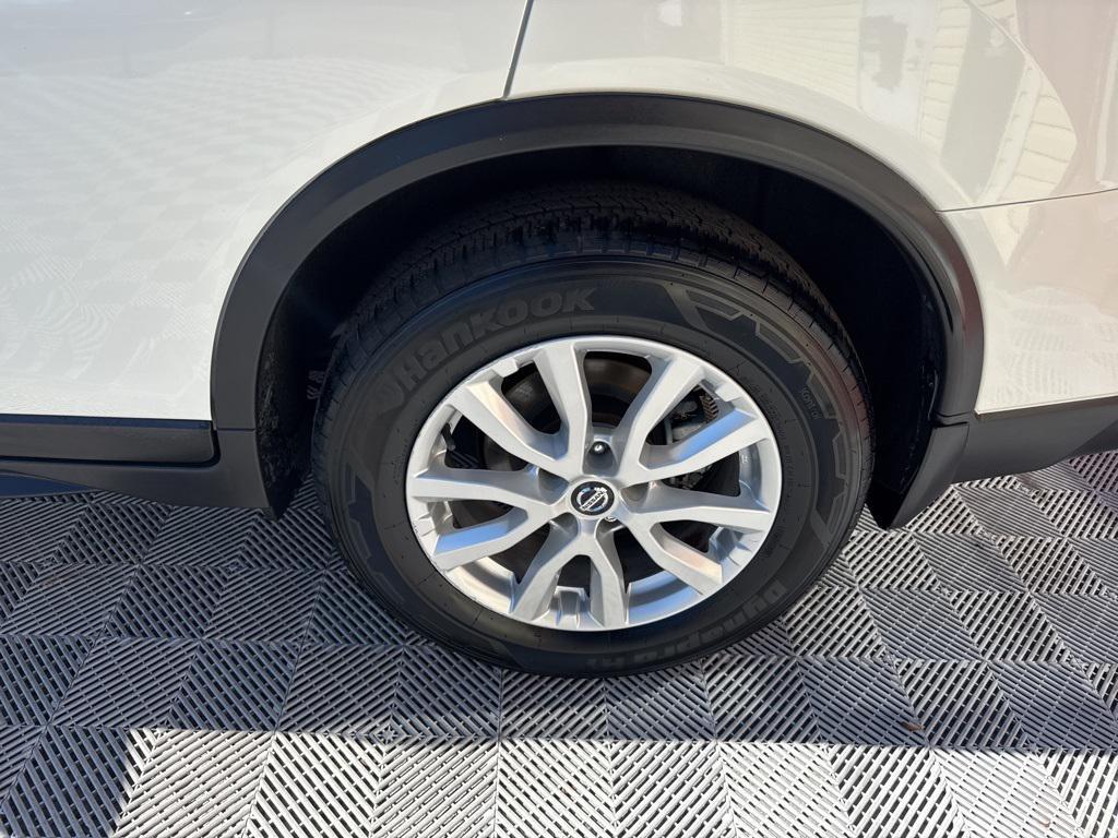 used 2020 Nissan Rogue car, priced at $18,995