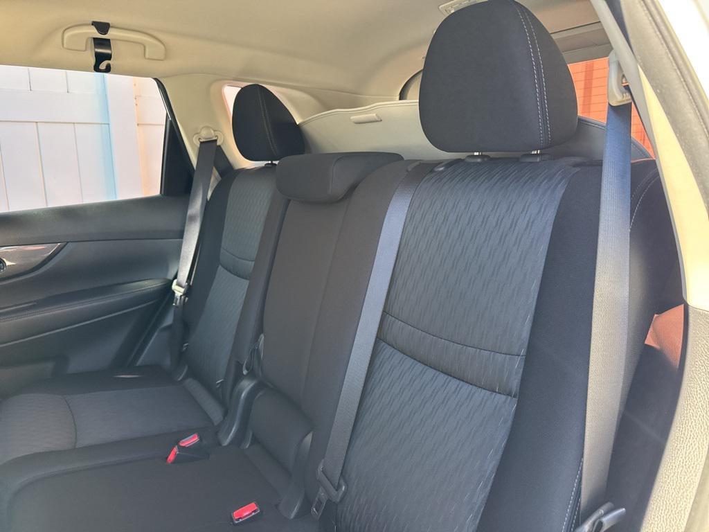 used 2020 Nissan Rogue car, priced at $18,995