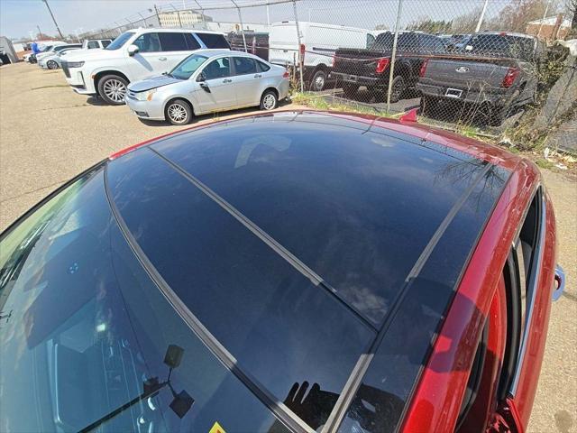 used 2019 Genesis G70 car, priced at $22,997