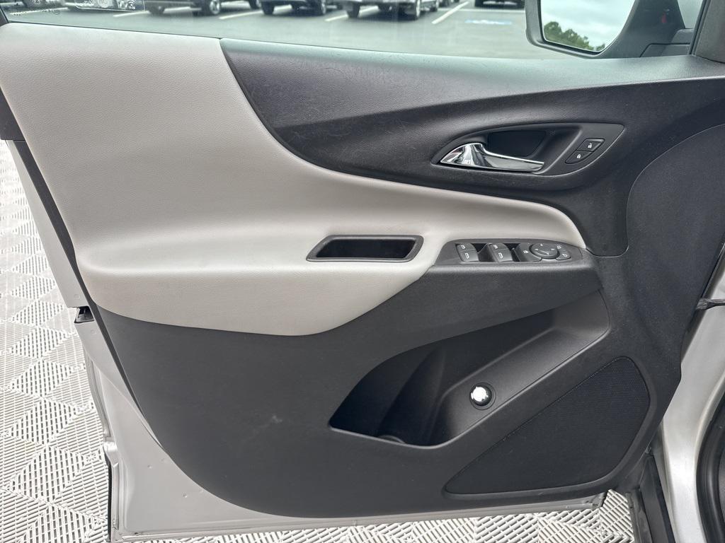 used 2018 Chevrolet Equinox car, priced at $17,698