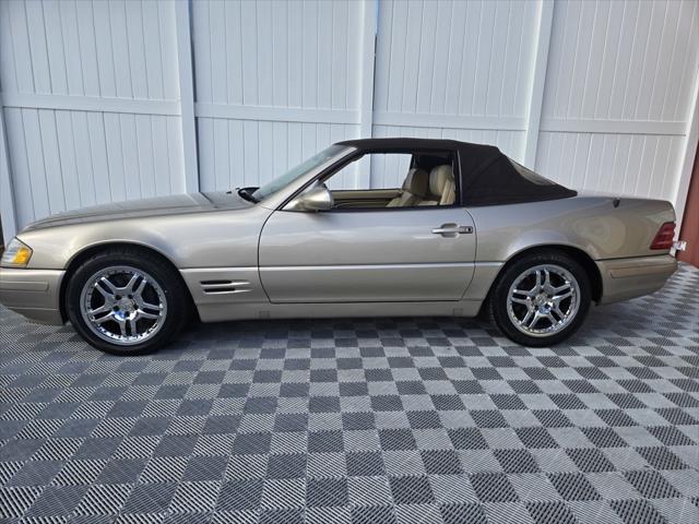 used 2001 Mercedes-Benz SL-Class car, priced at $17,881