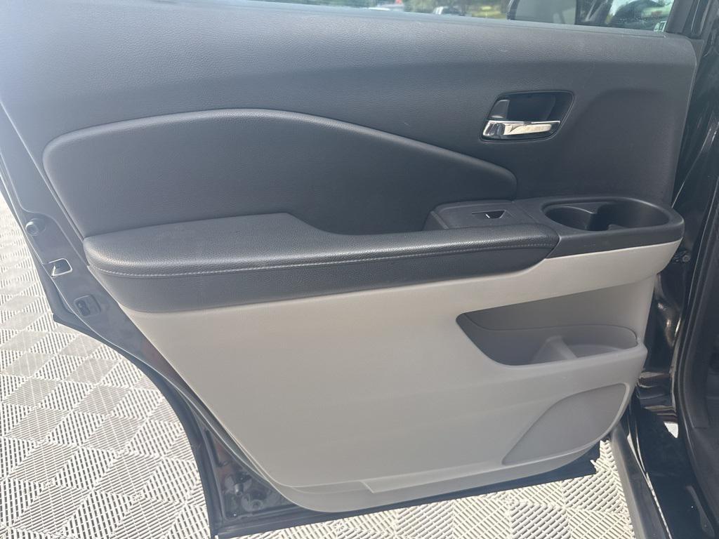 used 2018 Honda Pilot car, priced at $23,554