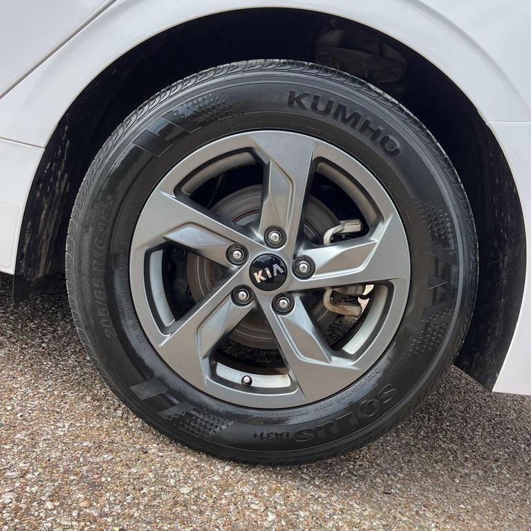 used 2021 Kia K5 car, priced at $19,500