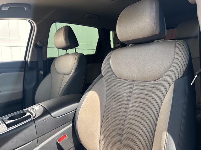used 2023 Hyundai Santa Fe car, priced at $21,825