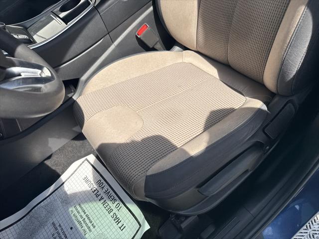 used 2023 Hyundai Santa Fe car, priced at $21,825