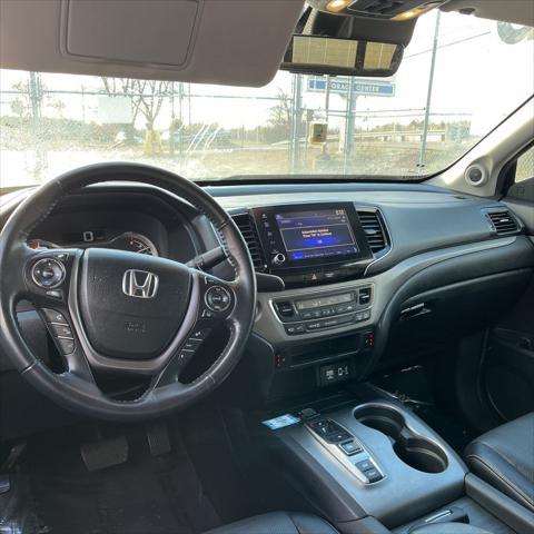 used 2023 Honda Ridgeline car, priced at $29,000