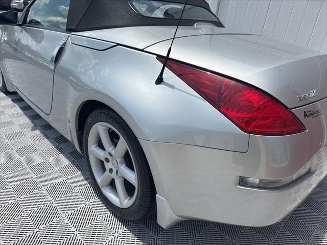 used 2005 Nissan 350Z car, priced at $15,997