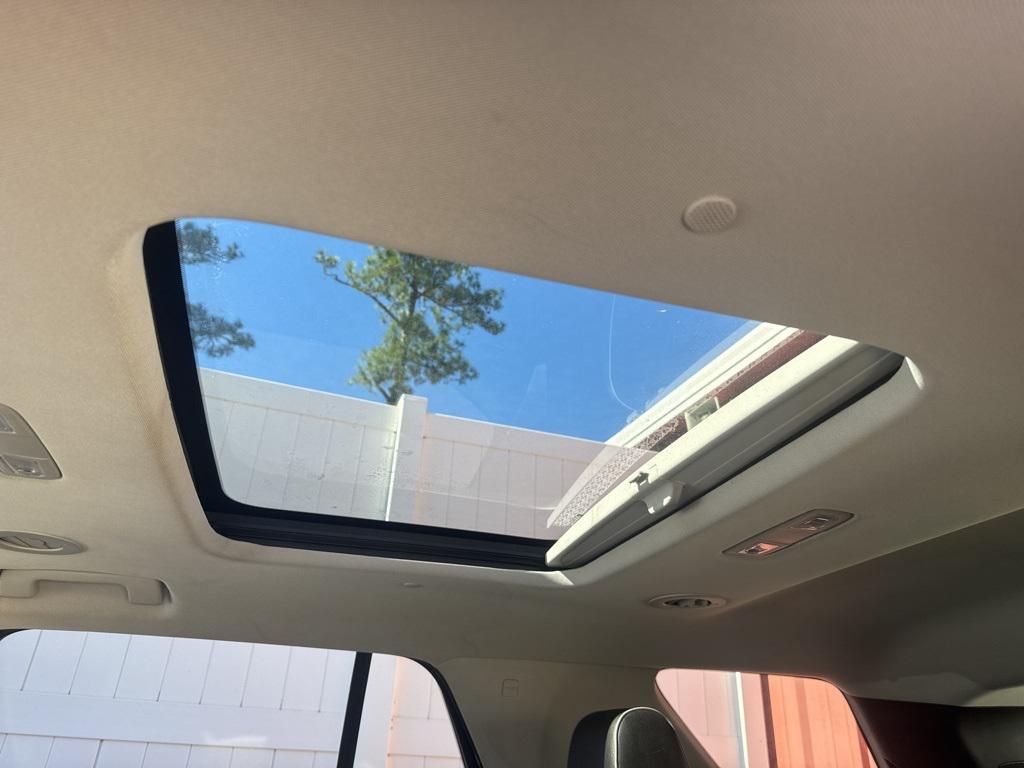 used 2020 Chevrolet Traverse car, priced at $24,995