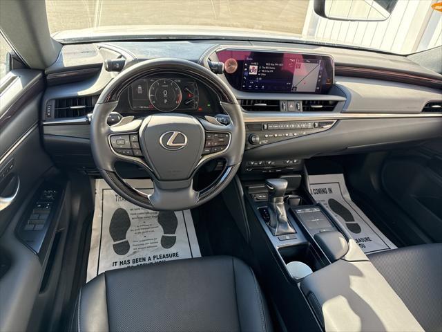 used 2020 Lexus ES 350 car, priced at $32,676