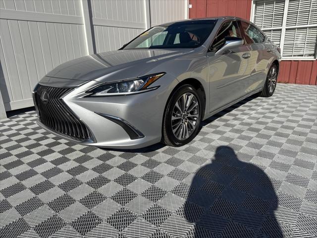 used 2020 Lexus ES 350 car, priced at $32,676