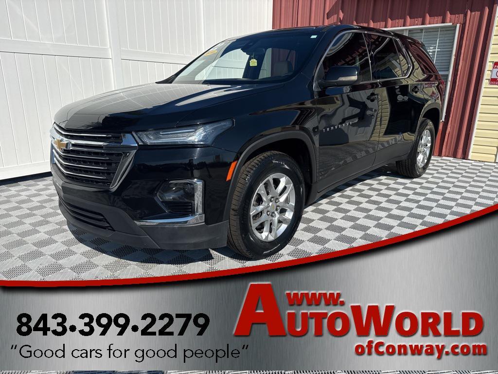 used 2022 Chevrolet Traverse car, priced at $28,977