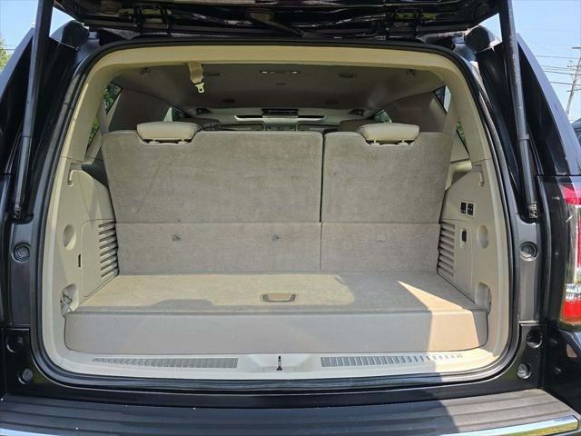 used 2015 GMC Yukon car, priced at $25,997