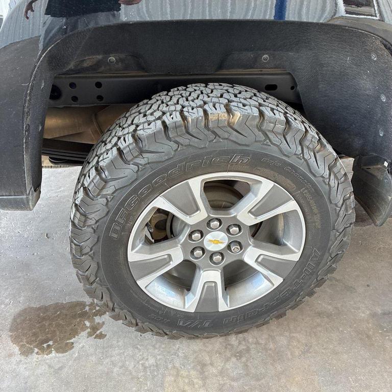 used 2020 Chevrolet Colorado car, priced at $25,000