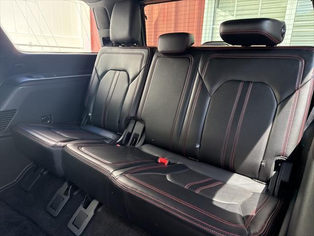 used 2019 Ford Expedition car, priced at $28,500
