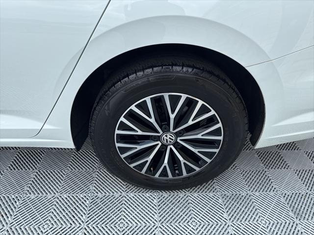 used 2021 Volkswagen Jetta car, priced at $20,335