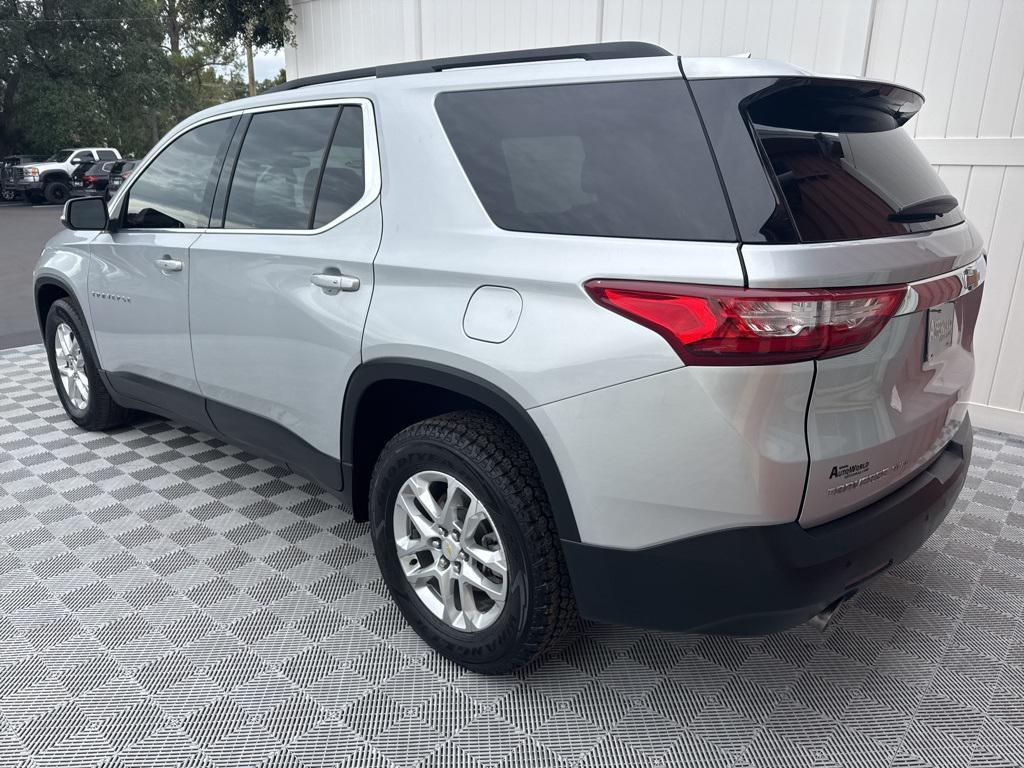 used 2021 Chevrolet Traverse car, priced at $22,997