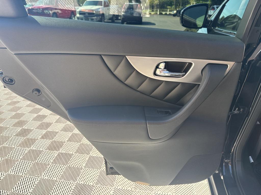 used 2012 INFINITI FX35 car, priced at $11,997