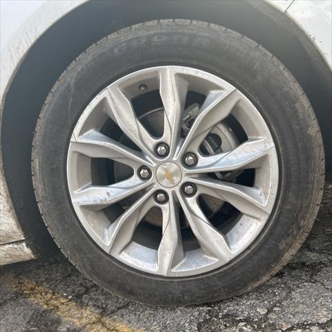 used 2024 Chevrolet Malibu car, priced at $21,500