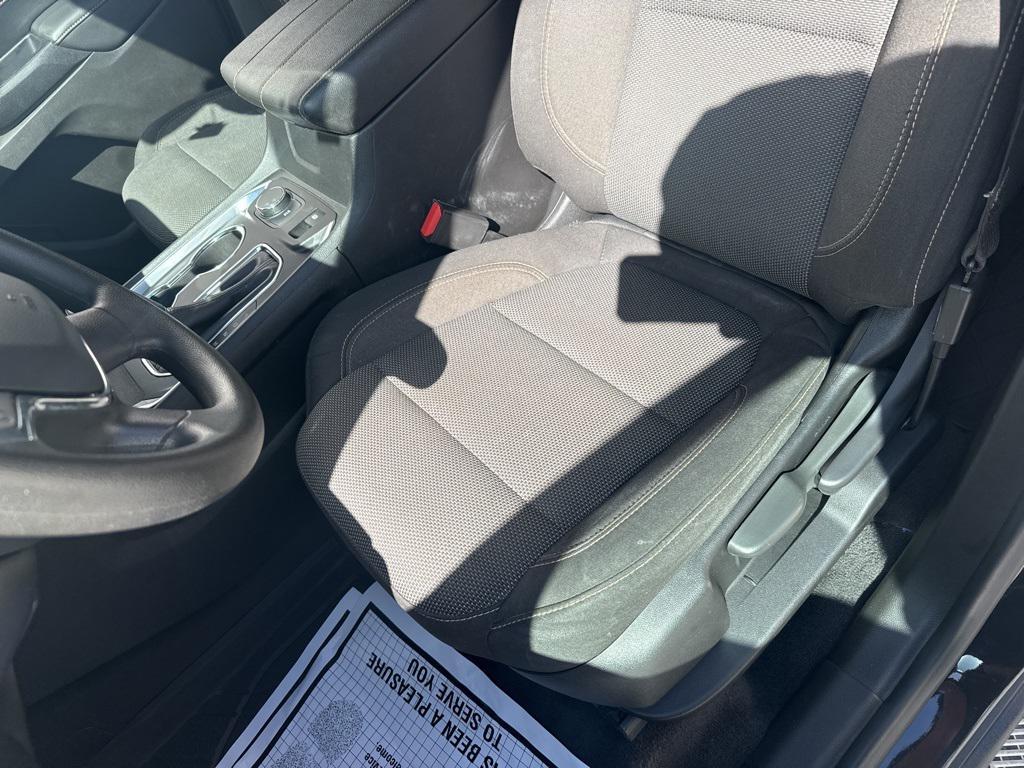used 2019 Chevrolet Traverse car, priced at $21,477
