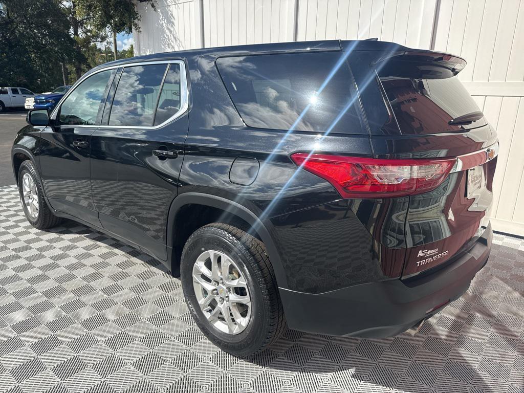 used 2019 Chevrolet Traverse car, priced at $21,477