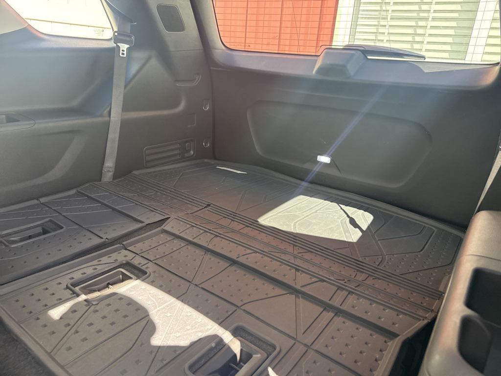 used 2019 Chevrolet Traverse car, priced at $21,477