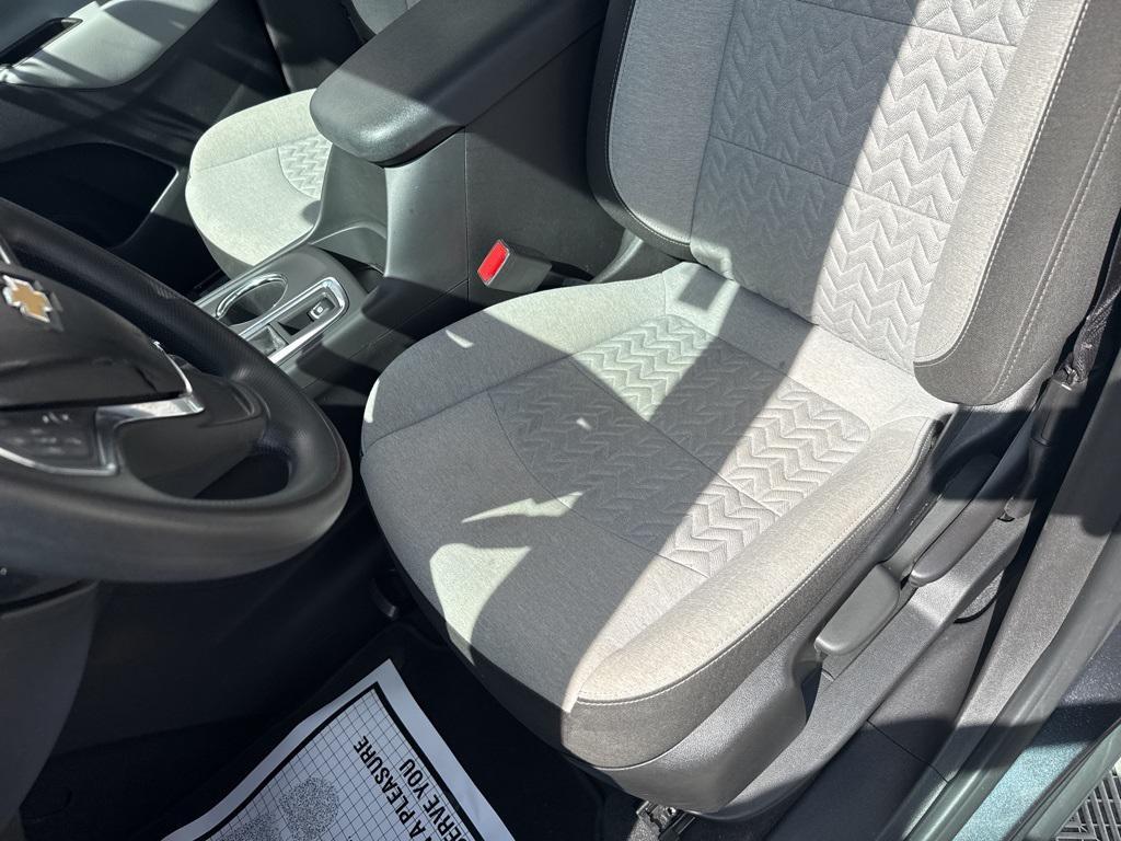 used 2022 Chevrolet Equinox car, priced at $19,677