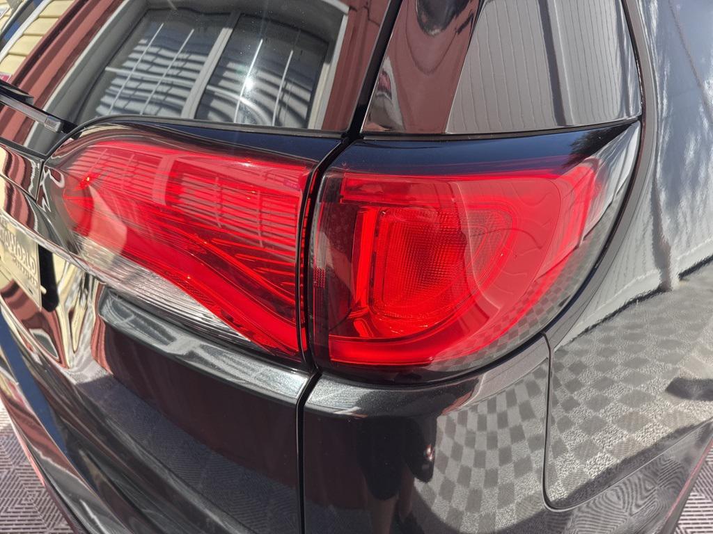 used 2019 Chrysler Pacifica car, priced at $10,995