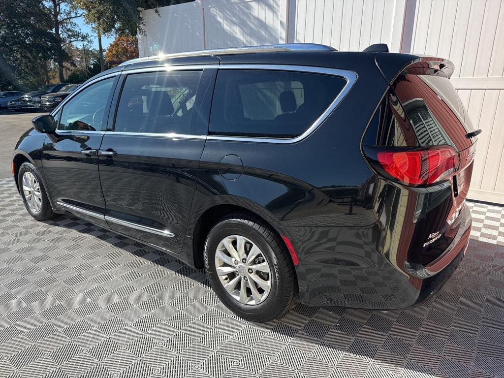 used 2019 Chrysler Pacifica car, priced at $10,995