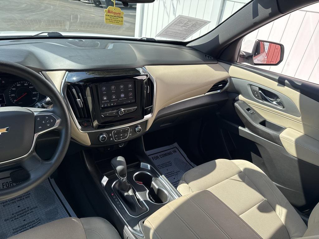 used 2022 Chevrolet Traverse car, priced at $18,997