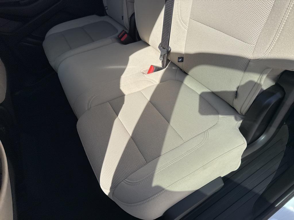 used 2022 Chevrolet Traverse car, priced at $18,997