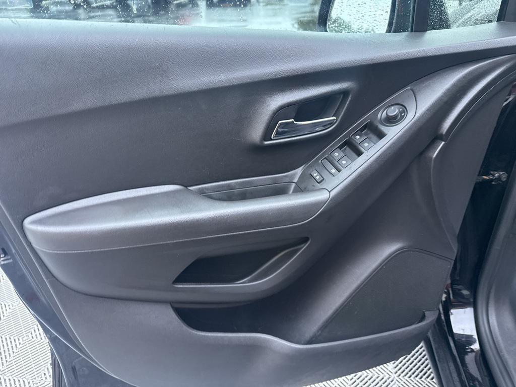 used 2020 Chevrolet Trax car, priced at $13,995