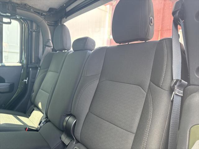 used 2021 Jeep Gladiator car, priced at $29,500