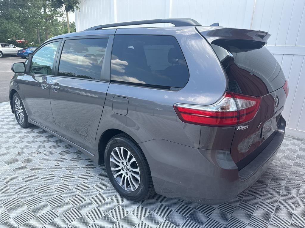 used 2018 Toyota Sienna car, priced at $21,997