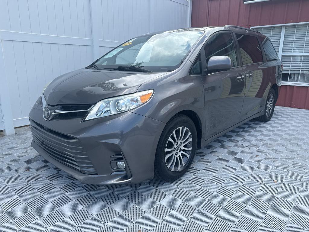 used 2018 Toyota Sienna car, priced at $21,997