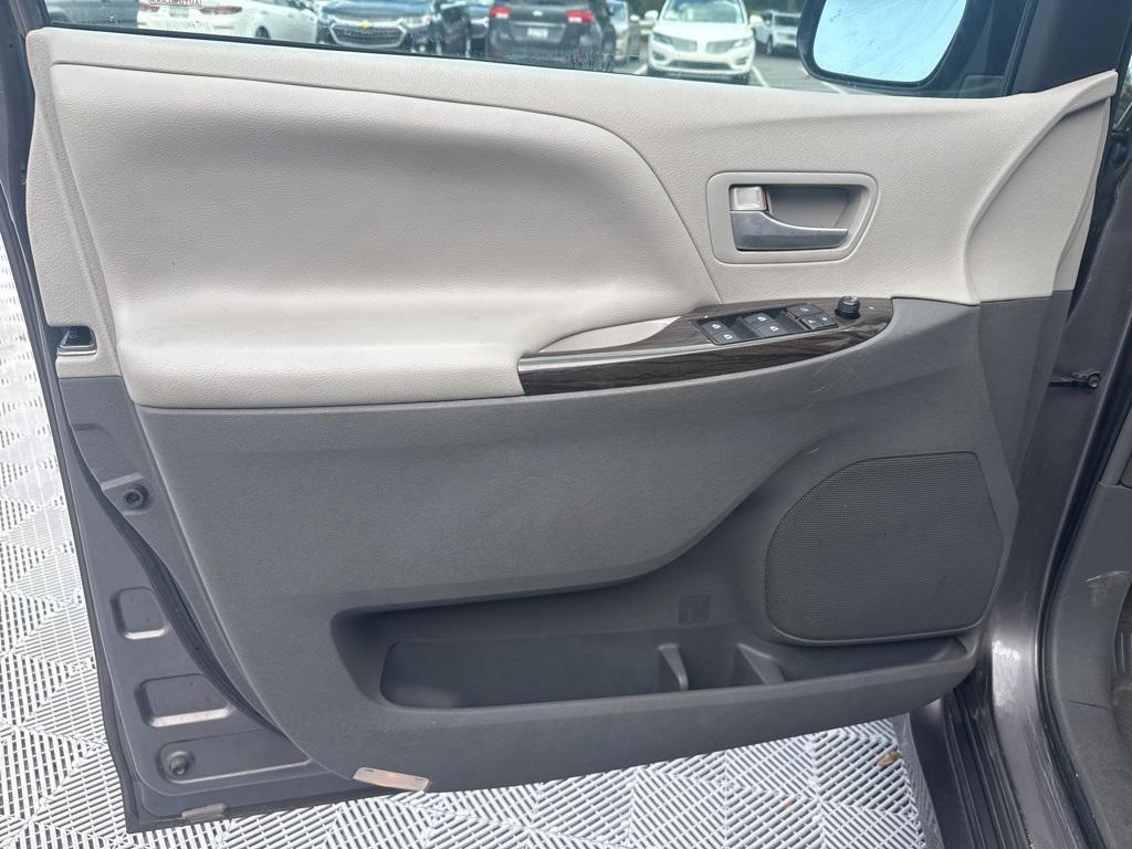 used 2018 Toyota Sienna car, priced at $21,997