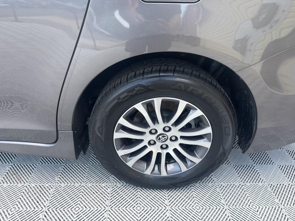 used 2018 Toyota Sienna car, priced at $21,997
