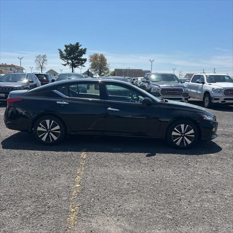 used 2022 Nissan Altima car, priced at $23,000