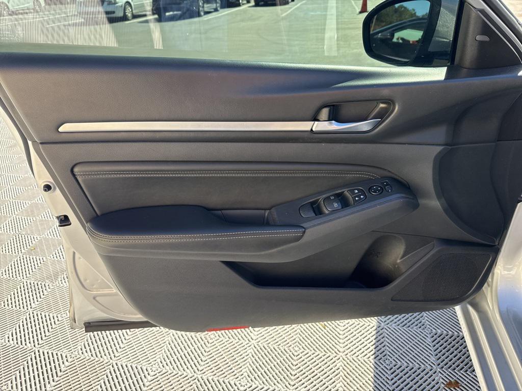 used 2019 Nissan Altima car, priced at $15,997