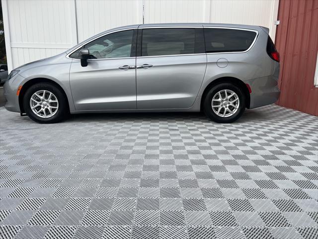 used 2017 Chrysler Pacifica car, priced at $12,820