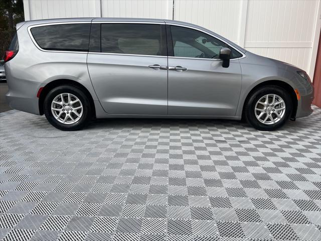 used 2017 Chrysler Pacifica car, priced at $12,820